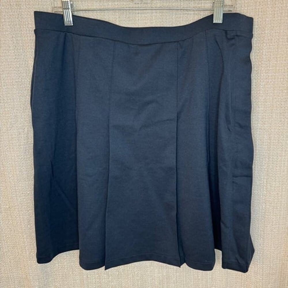 Lands' End NWOT girls Navy blue skirt size 16